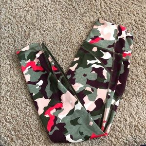 ON floral camo leggings